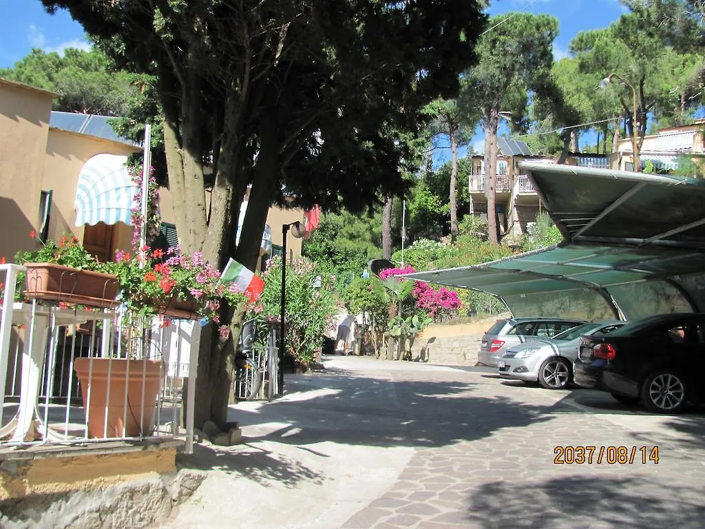 Residence Vacanza Mare Marina di Campo 0*,