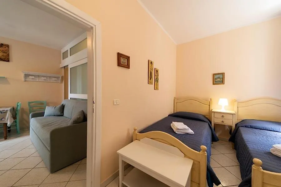 Residence Vacanza Mare Марина-ди-Кампо